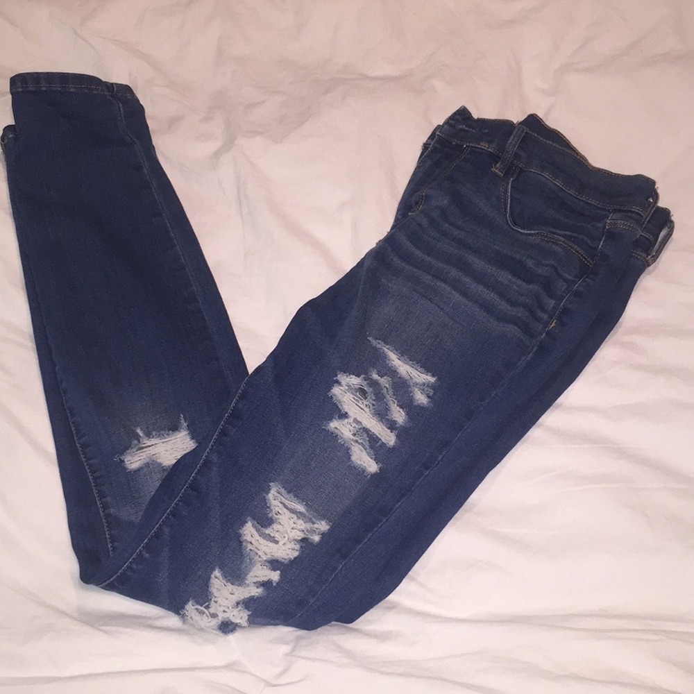 PacSun distressed jeans/jegging